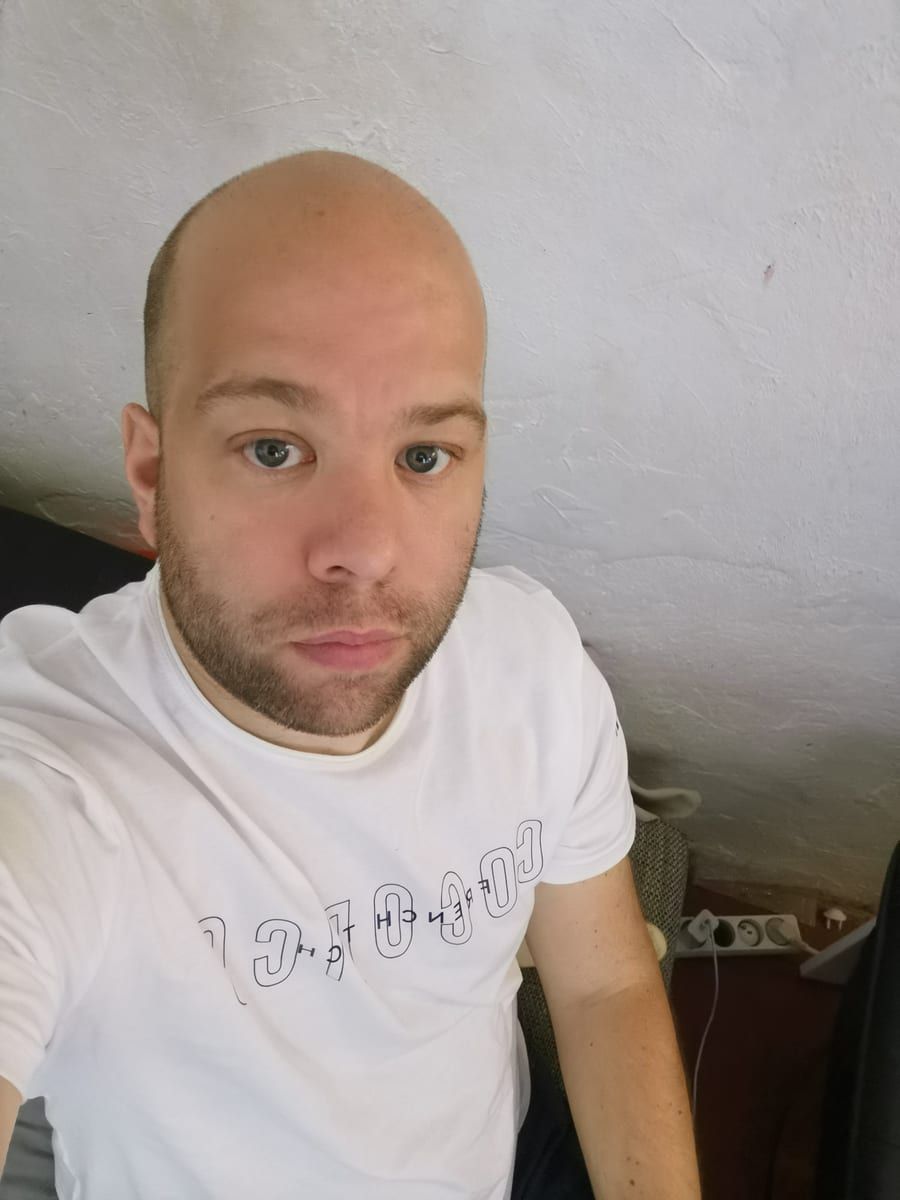 Profil von Adeel